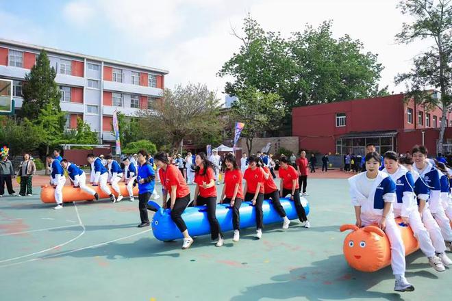 第六屆安貞地區(qū)運(yùn)動會開幕跨界聯(lián)動展現(xiàn)基層治理創(chuàng)新成果(圖2)